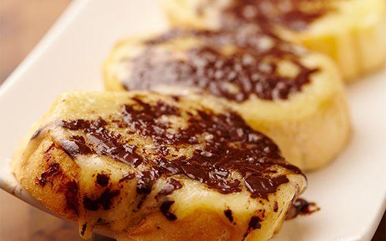Chocolate Brie Crostini