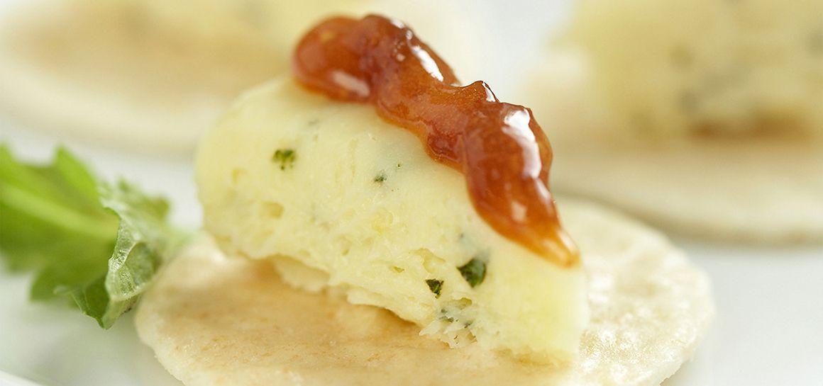 Fig & White Chocolate Brie Bites