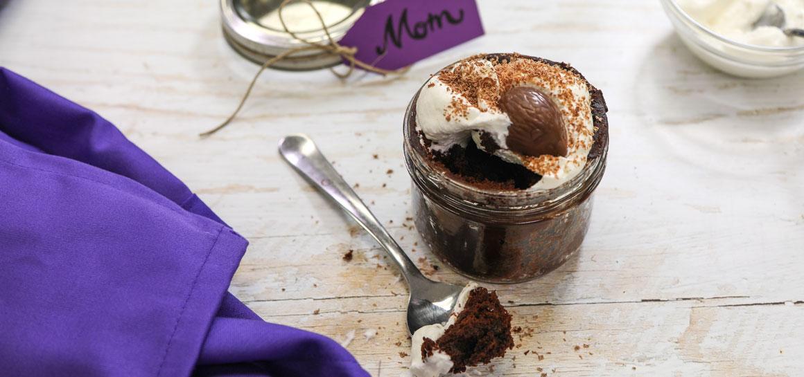 Hedgehog Mason Jar Microwave Cake