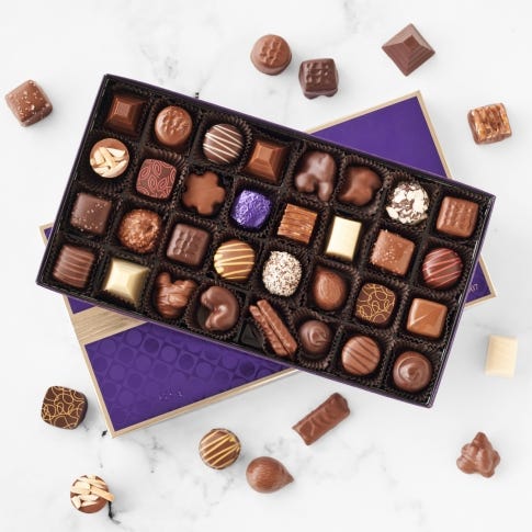 Assorted Chocolate Favourites Gift Box, 32 pc