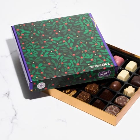 Holiday Classics Gift Box, 25 pc