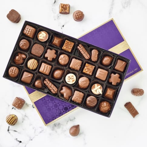 Milk Chocolate Favourites Gift Box, 32 pc