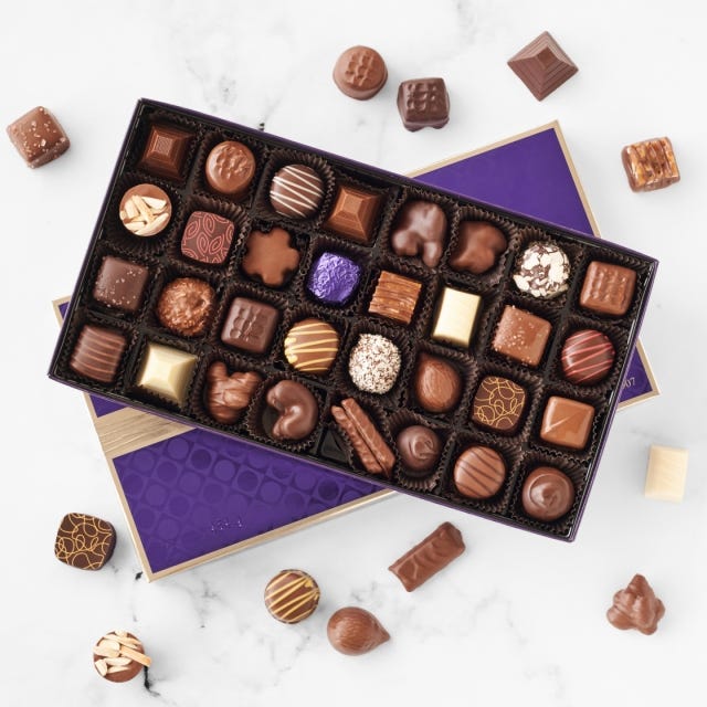 Assorted Chocolate Favourites Gift Box, 32 pc