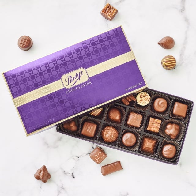 Milk Chocolate Favourites Gift Box, 18 pc