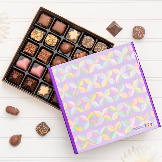 Assorted Chocolate Spring Classics Gift Box, 25 pc